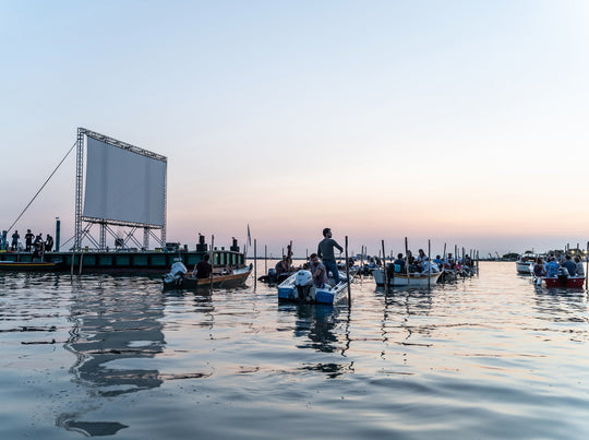 Floating Cinema – Unknown Waters