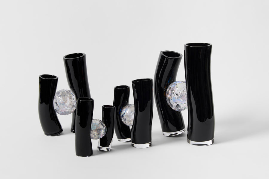 Flavie Audi artist glass blowing glass vase les vases communiquant  black series 