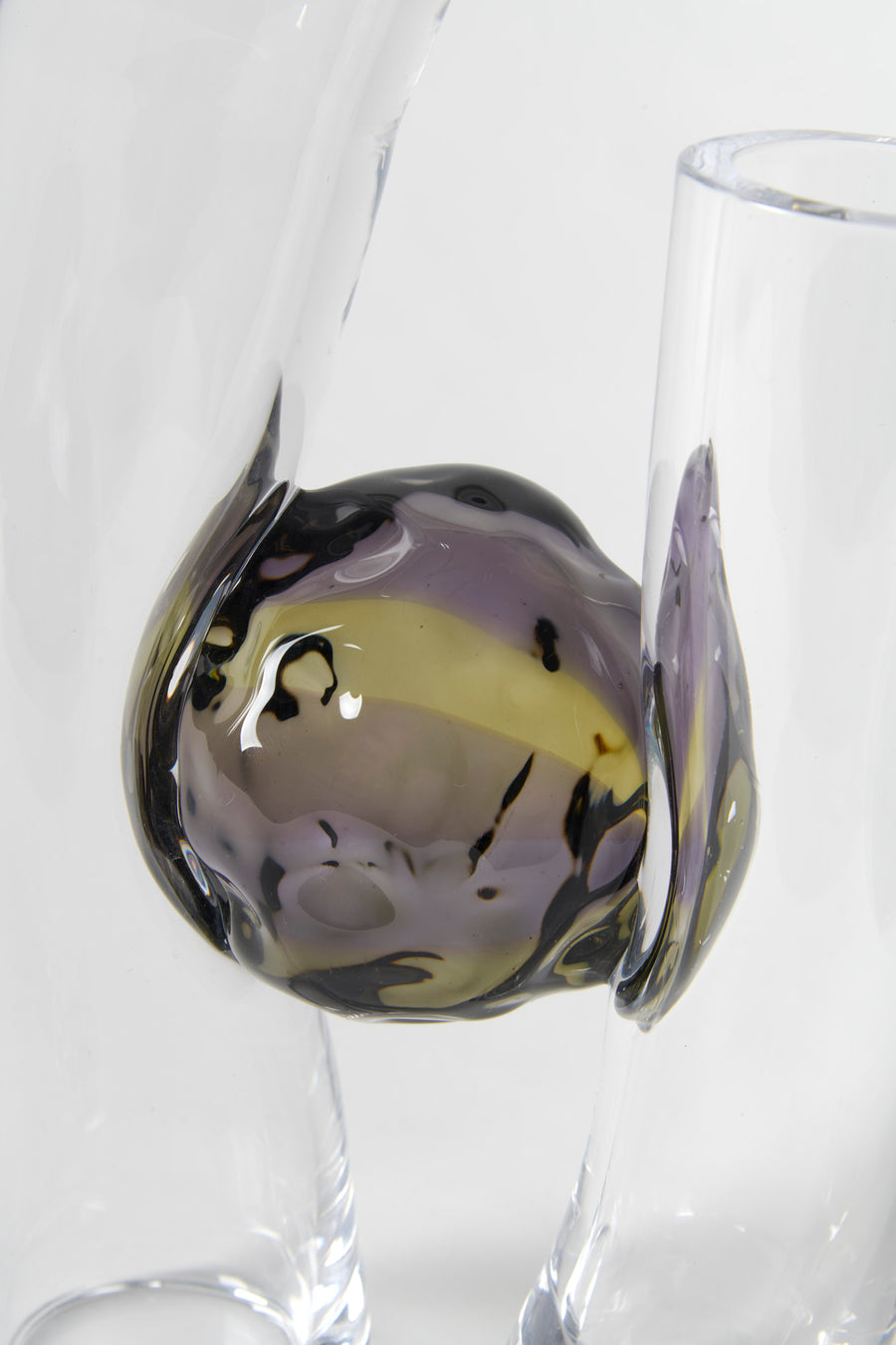 Flavie Audi artist glass blowing glass vase les vases communiquant  purple yellow series details