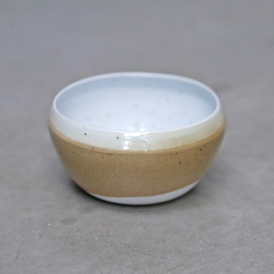 Agne kucerankaite porcelaine collection ignorance is bliss brown bowl
