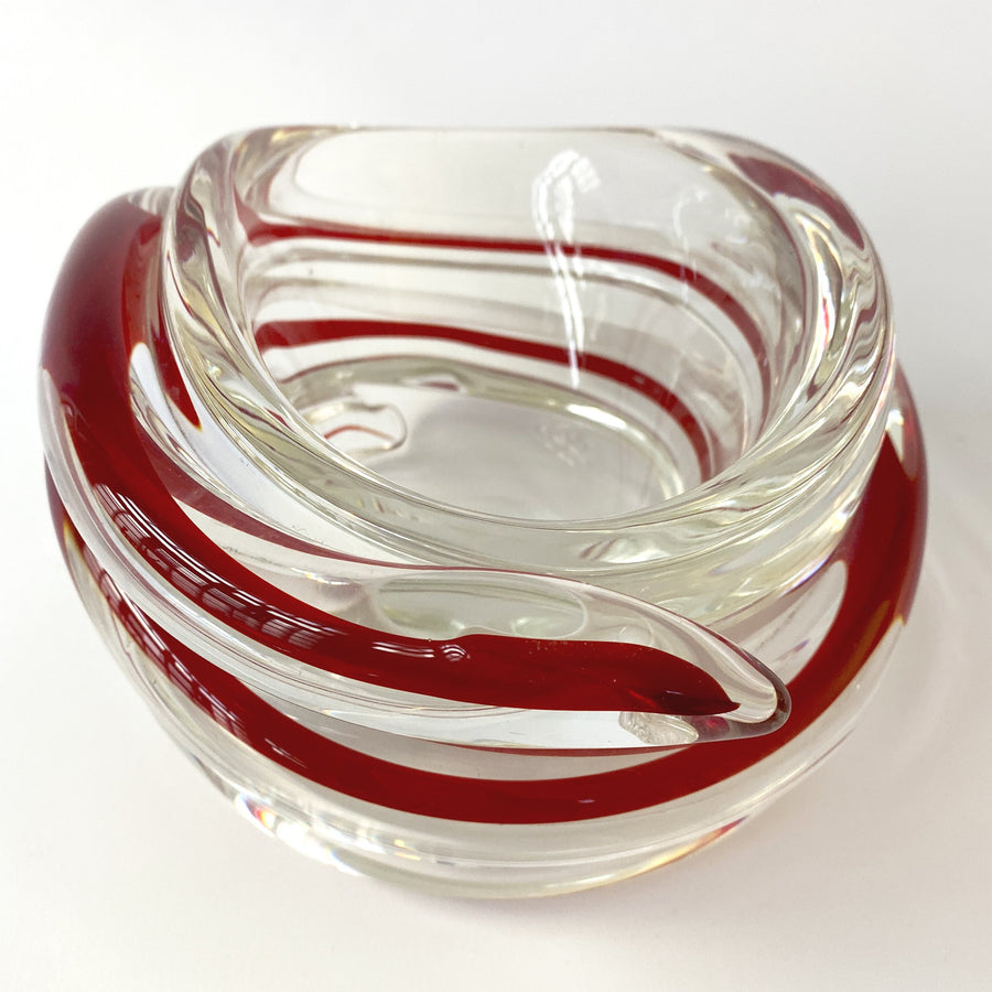 Marco Mencacci designer architect vetro coup murano glass VETRO cup is enveloped by a red tongue of glass and crystal 
